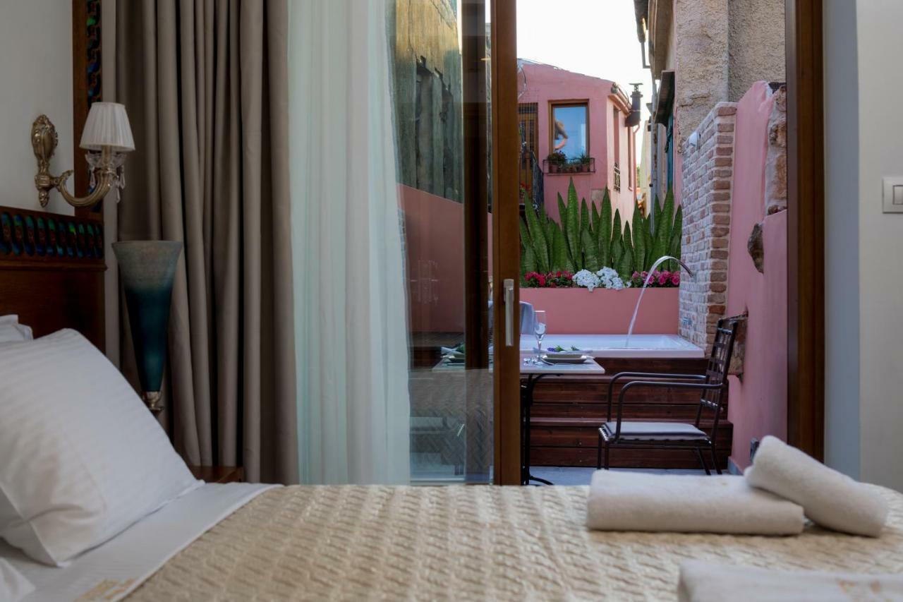 Vener Luxury Suites Chania  Buitenkant foto
