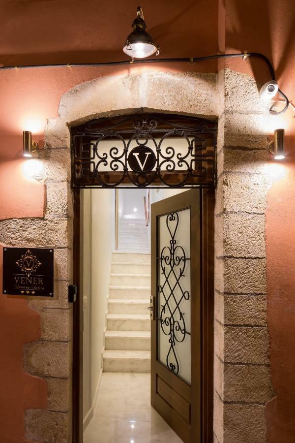 Vener Luxury Suites Chania  Buitenkant foto