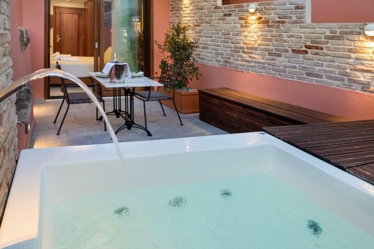 Vener Luxury Suites Chania  Buitenkant foto